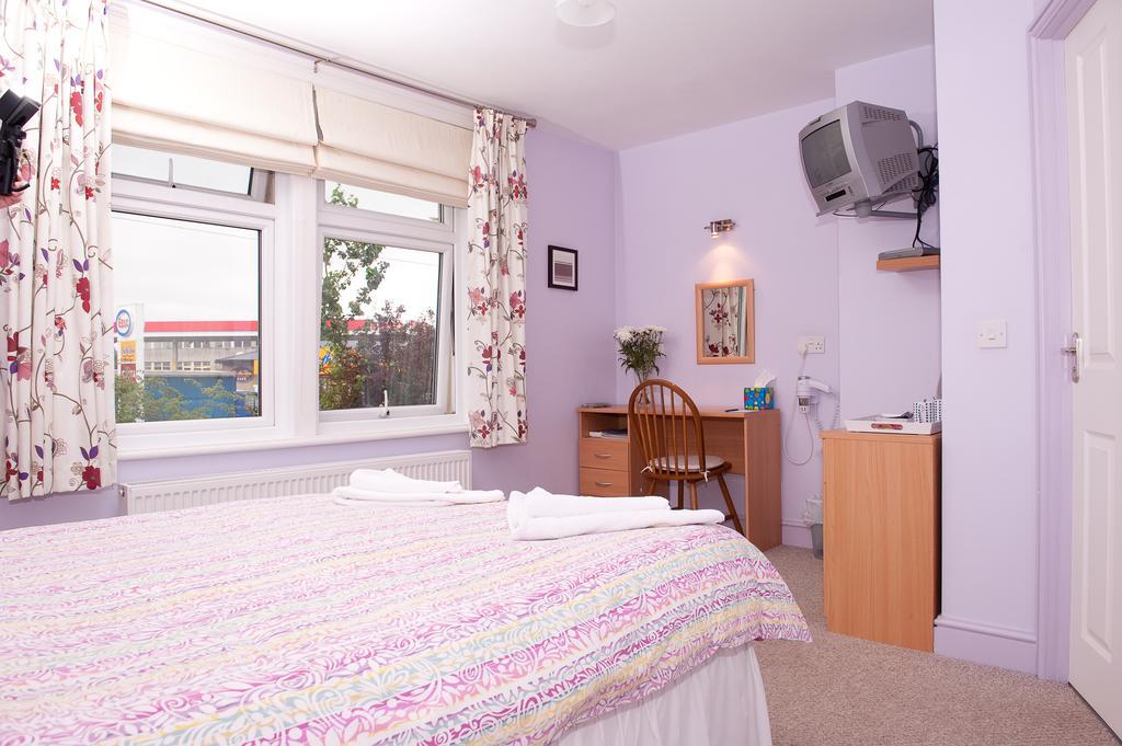 Holbrook Bed And Breakfast Shaftesbury Room photo